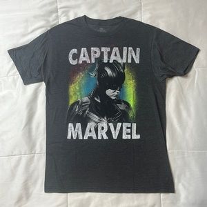 Graphic Captain Marvel T-Shirt Size Medium Color Grey/White